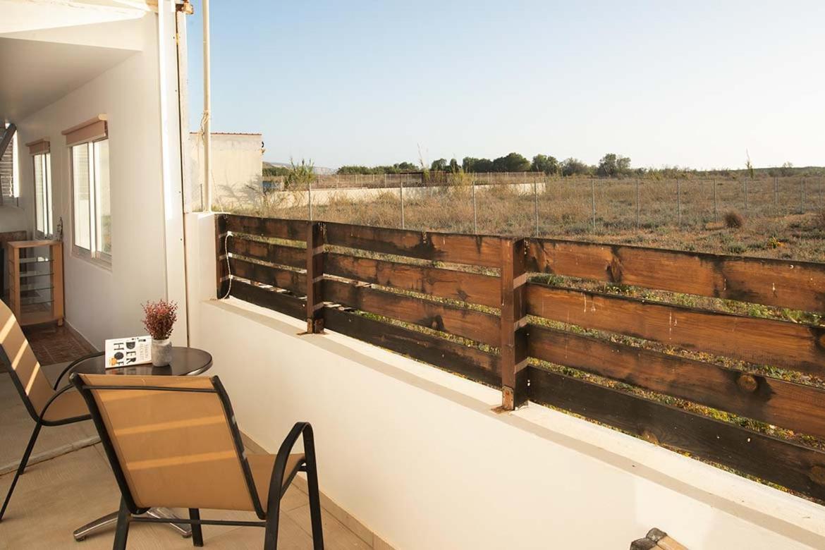 Afrathias Beachhouse - Cretan Hideaway 칼라마키 외부 사진