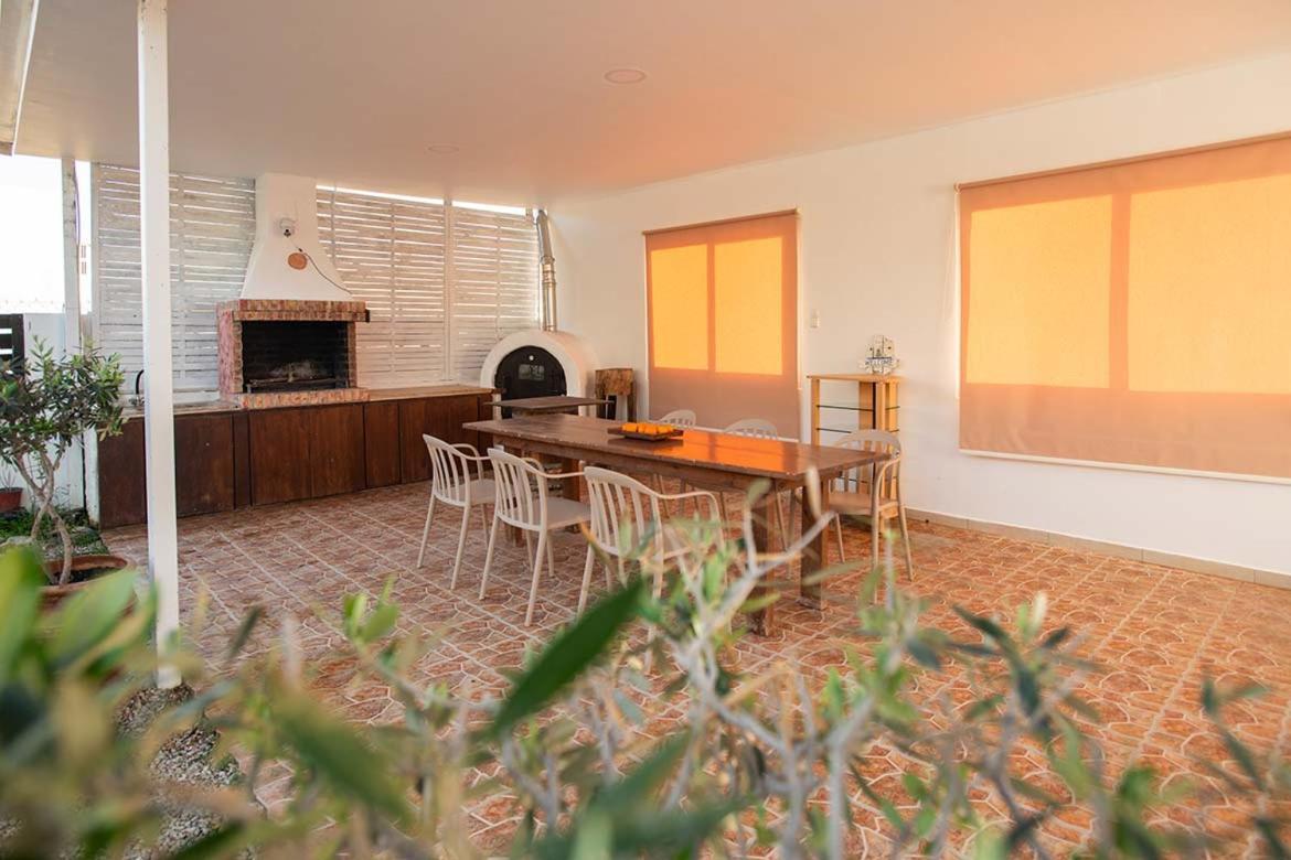 Afrathias Beachhouse - Cretan Hideaway 칼라마키 외부 사진
